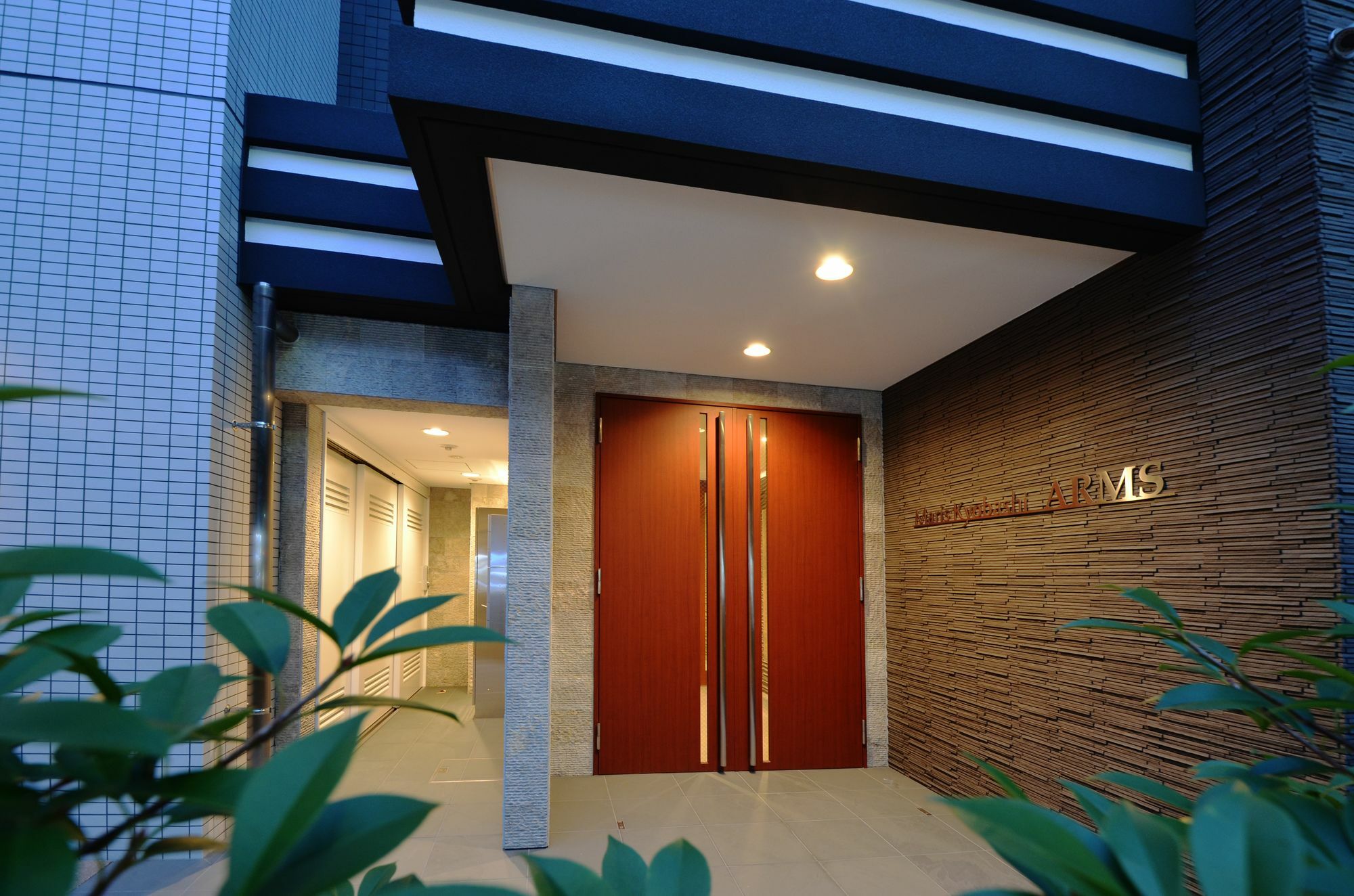 The Wonder At Stay-Maris Kyobashi Arms- Osaka Exterior foto